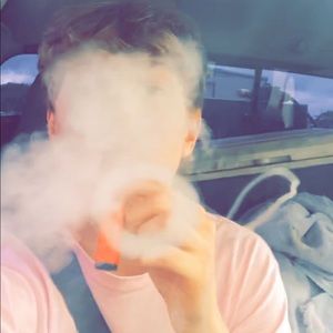 Meet your Posher, Evan